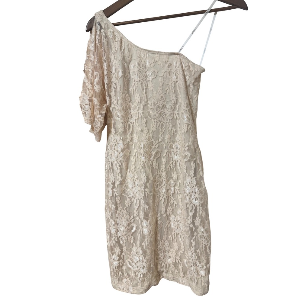 B. Darlin One Shoulder Lace Dress Womens 5/6 Beige cream Excellent Shimmer Mini